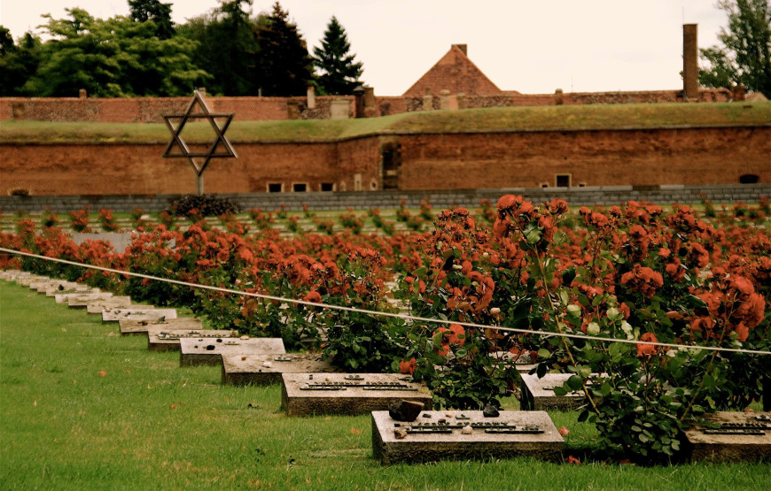 Terezin and the Best of Bohemian and Saxon Switzerland Guided Tour