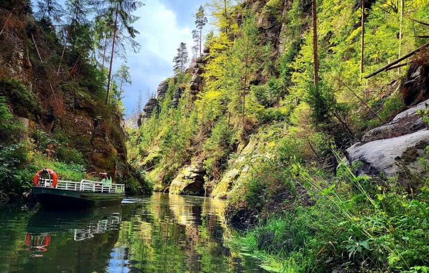 Best of Czechia: Prague & Bohemian Switzerland Tour