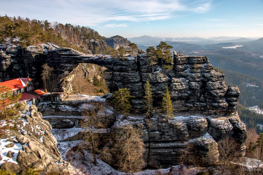 Best Winter Walking Tour in Bohemian and Saxon Switzerland